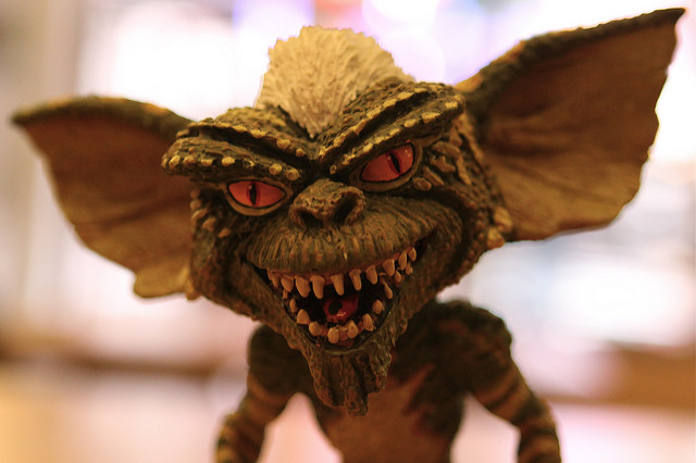 Photographie d'une figurine de gremlin.
