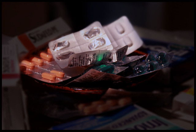 Des emballages de médicaments.