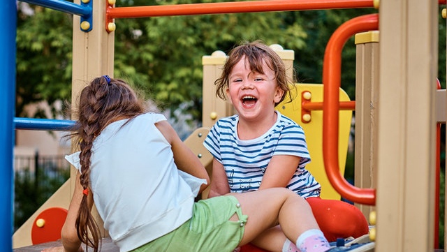 Soigner les petits bobos des enfants.